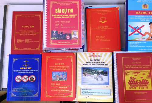 Cuộc thi “Tìm hiểu pháp luật về phòng, chống ma túy trên địa bàn tỉnh Lai Châu” năm 2020 thu hút đông đảo cán bộ, người dân tham gia