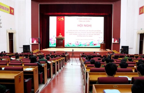 Trên 1.500 đại biểu được tuyên truyền phổ biến Luật Người lao động Việt Nam đi làm việc ở nước ngoài theo hợp đồng, Luật Phòng chống ma túy