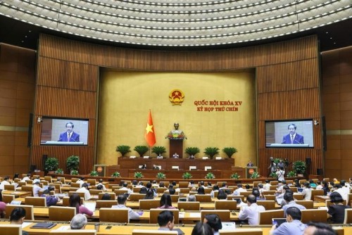Chính phủ đã trình Quốc hội dự thảo Nghị quyết về miễn, hỗ trợ học phí đối với trẻ em mầm non, học sinh phổ thông