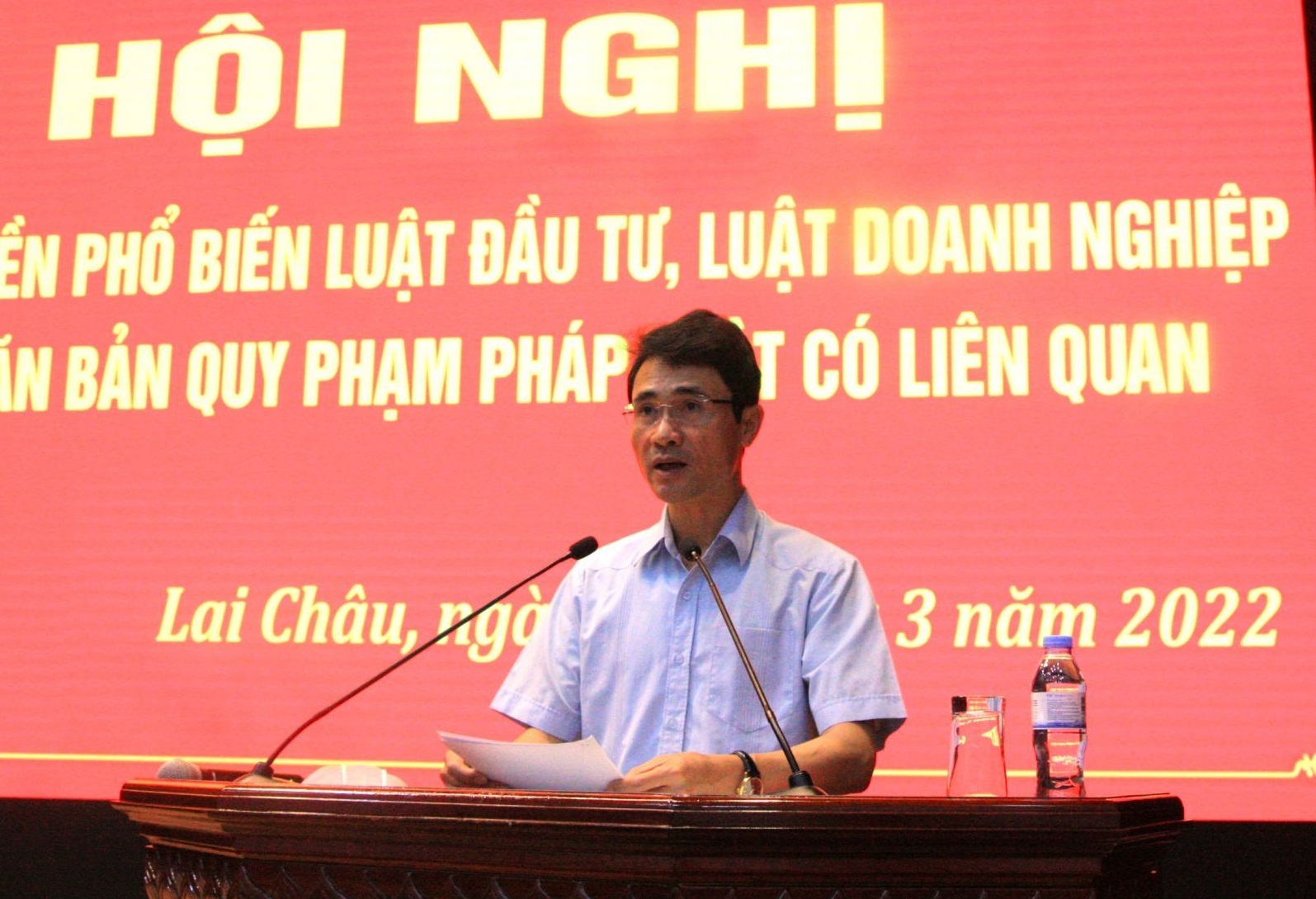 Đồng chí Hà Trọng Hải - Phó Chủ tịch UBND tỉnh phát biểu khai mạc Hội nghị.