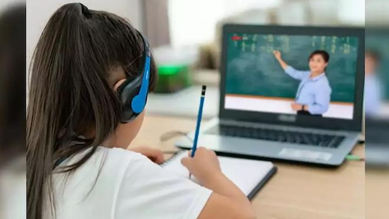 Chính sách tín dụng đối với học sinh, sinh viên có hoàn cảnh gia đình khó khăn để mua máy tính, thiết bị phục vụ học tập trực tuyến