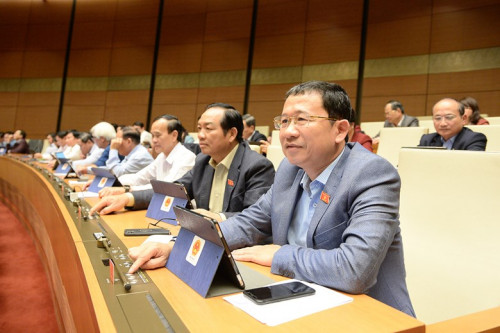 100% đại biểu có mặt tại Quốc hội thông qua Luật sửa đổi, bổ sung một số điều của Luật Phòng, chống HIV/AIDS