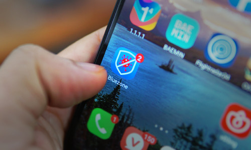 Yêu cầu người lao động Cài Bluezone và bật Bluetooth thường xuyên để phòng Covid-19 tại nơi làm việc