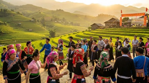 GIỮ GÌN BẢN SẮC – KHƠI DẬY KHÁT VỌNG PHÁT TRIỂN QUÊ HƯƠNG LAI CHÂU