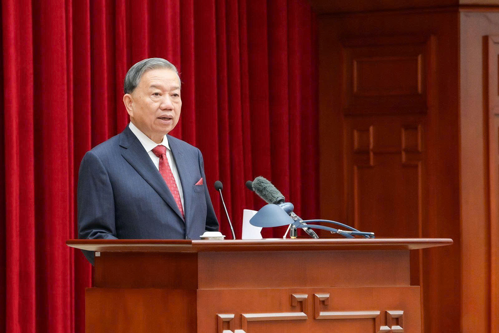 Toàn văn Quy định số 19-QĐ/TW về công tác chính trị, tư tưởng trong Đảng